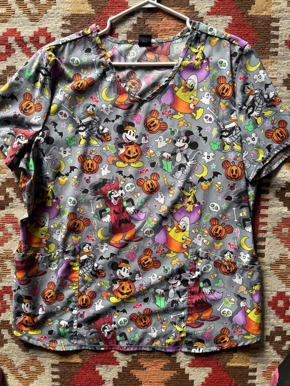 Women’s Halloween Mickey & Friends Gray Scrub Top